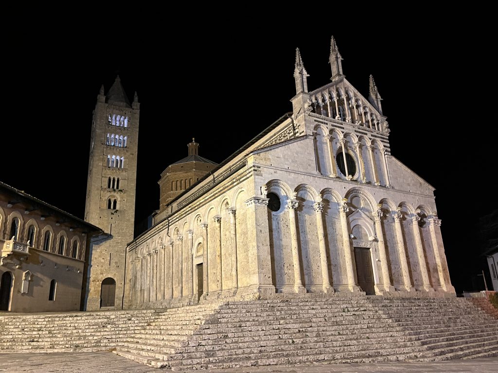 Duomo San Cerbone am Piazza Garibaldi